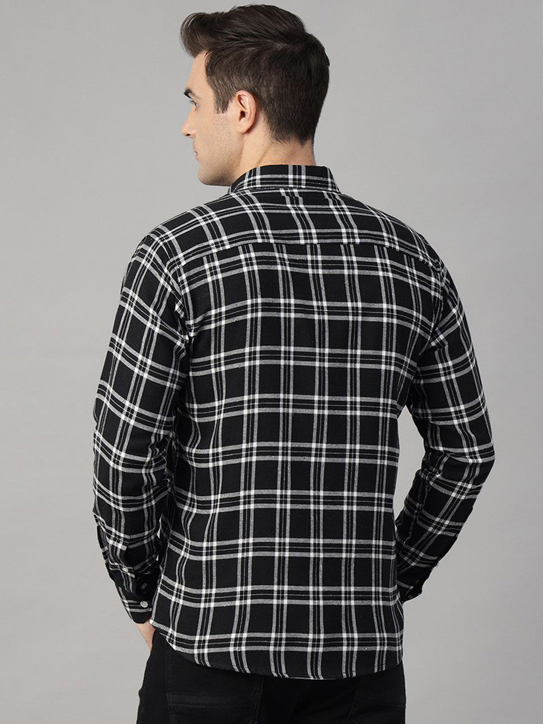 Hancock Men Black & White Checked Pure Cotton Slim Fit Casual Shirt