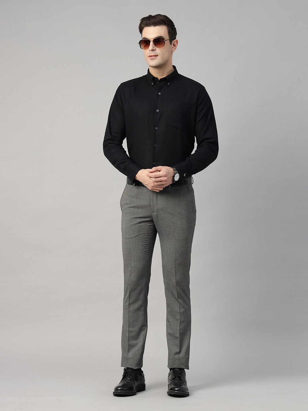 Men Black Solid Linen Blend Slim Fit Formal Shirt