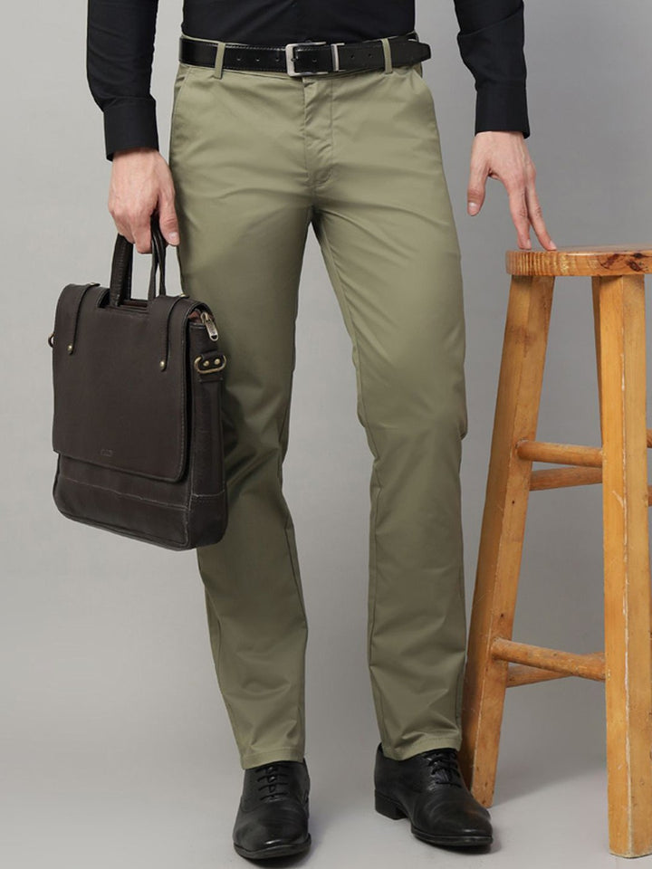 Men Olive Solid Cotton Elastene Slim Fit Formal Trouser