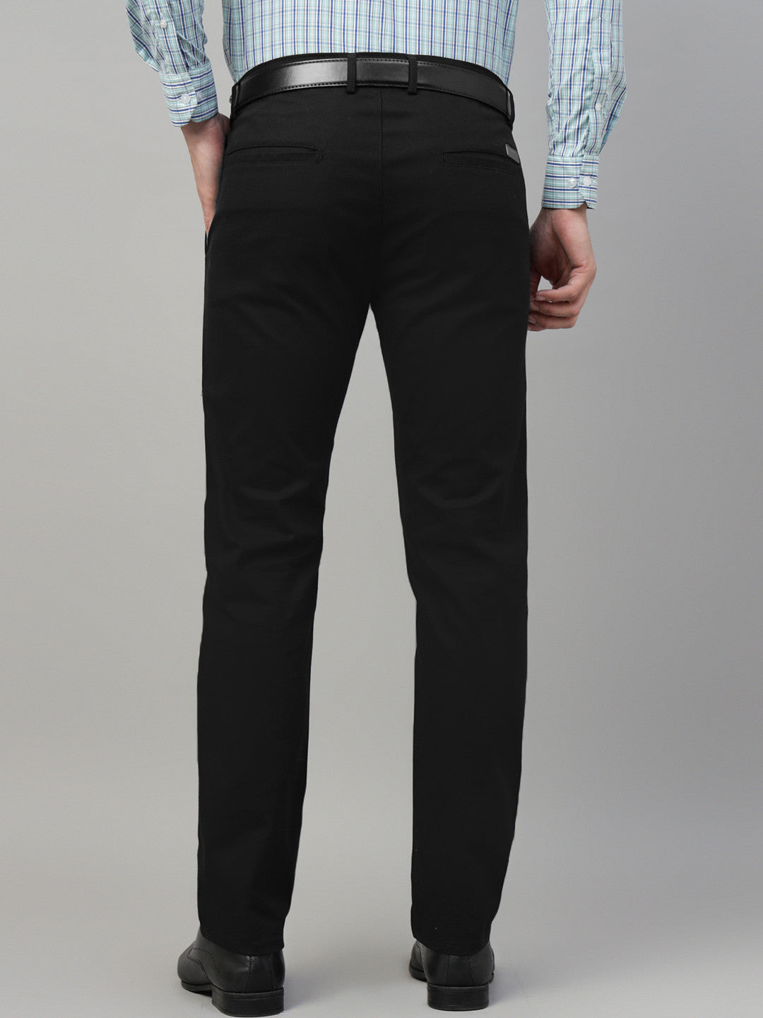 Men Black Solid Cotton Elastene Slim Fit Formal Trouser