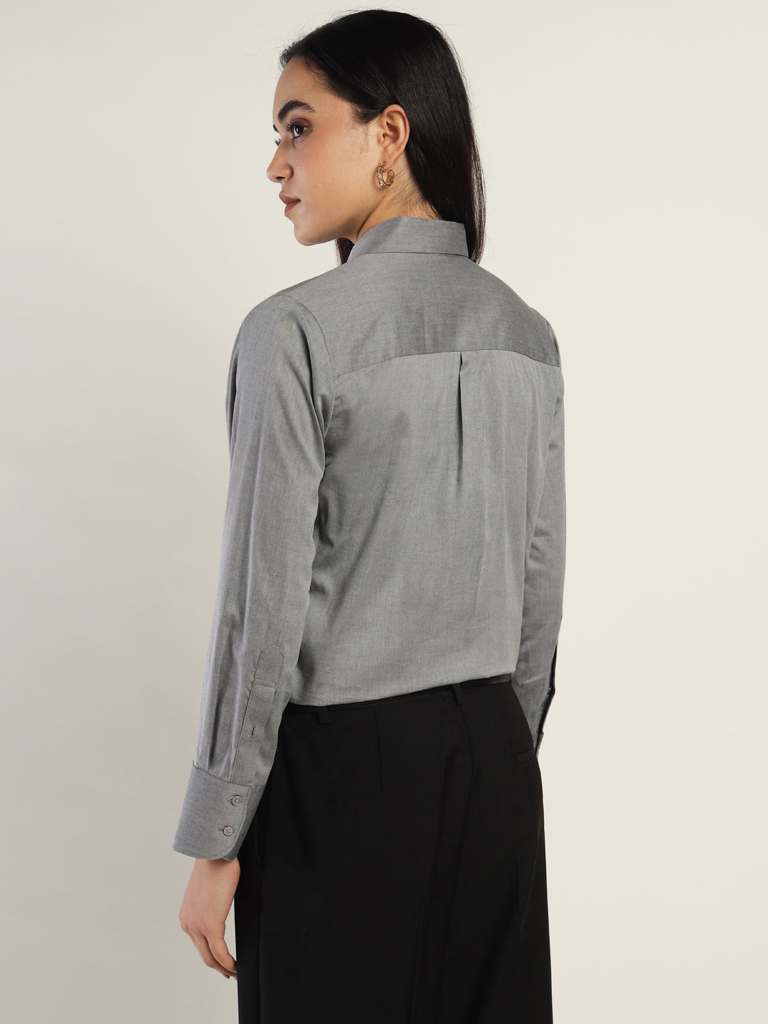 Women Grey Solid Pure Cotton Relaxed Fit Formal Shirt