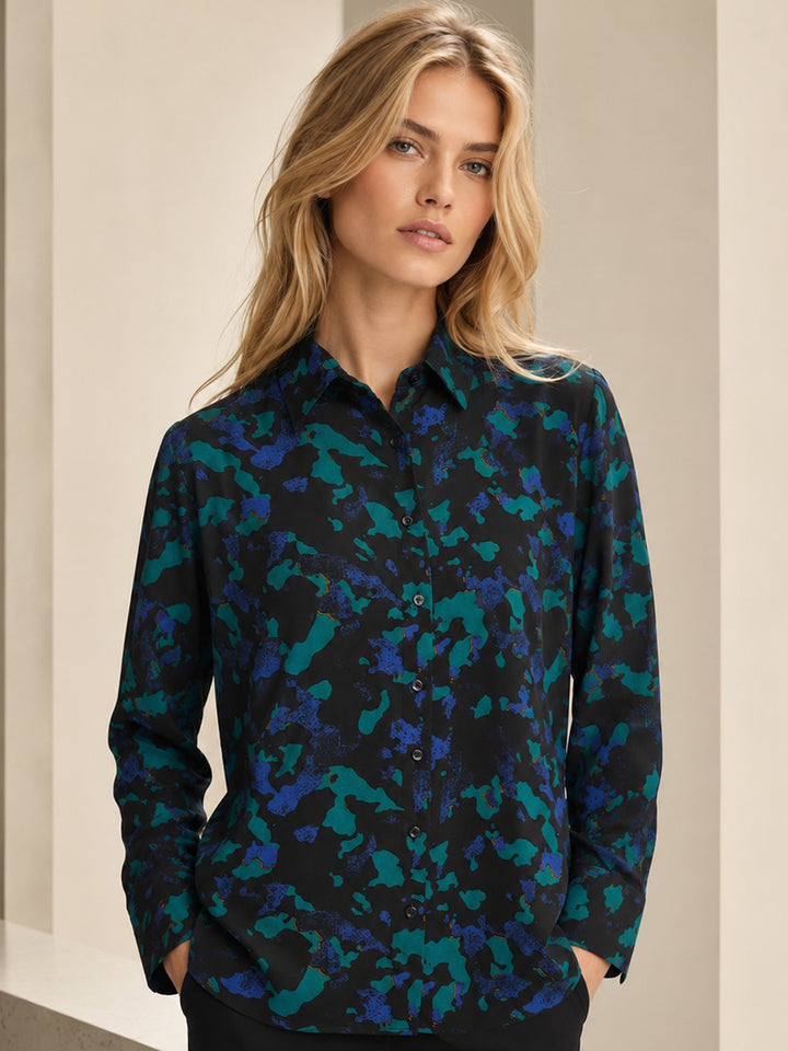 Women Black & Turquoise Blue Printed Viscose Rayon Relaxed Fit Casual Shirt