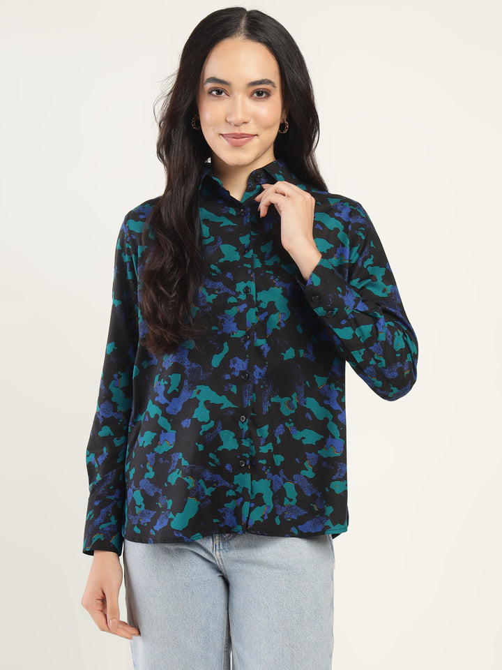 Women Black & Turquoise Blue Printed Viscose Rayon Relaxed Fit Casual Shirt