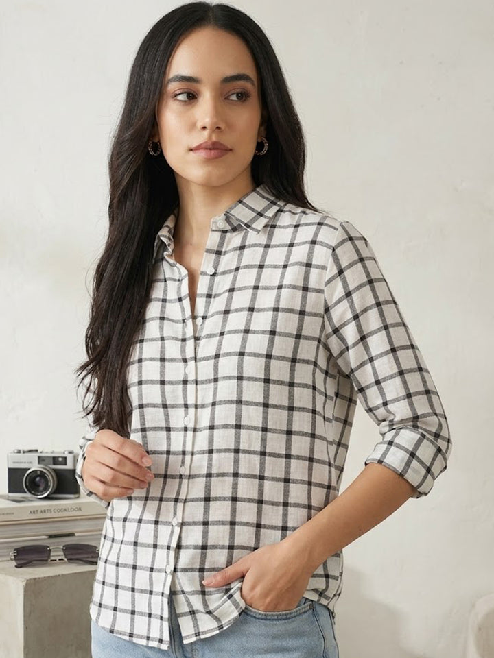 Women Cream & Black Checked Pure Cotton Relaxed Fit Casual Shirt