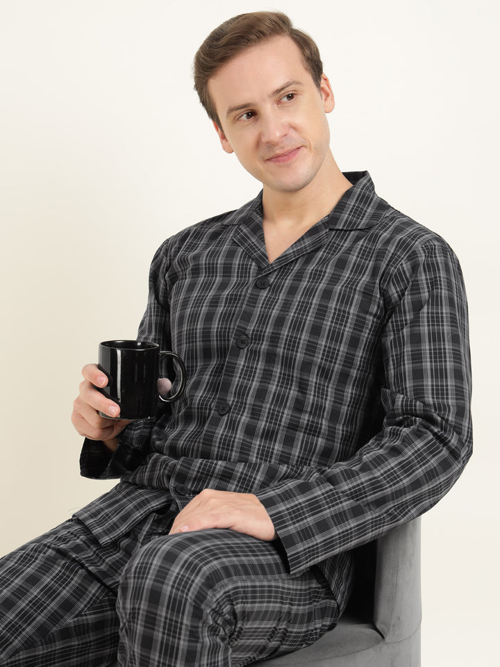 Men Black & Grey Checked Pure Cotton Relaxed Fit Casual Night Suit