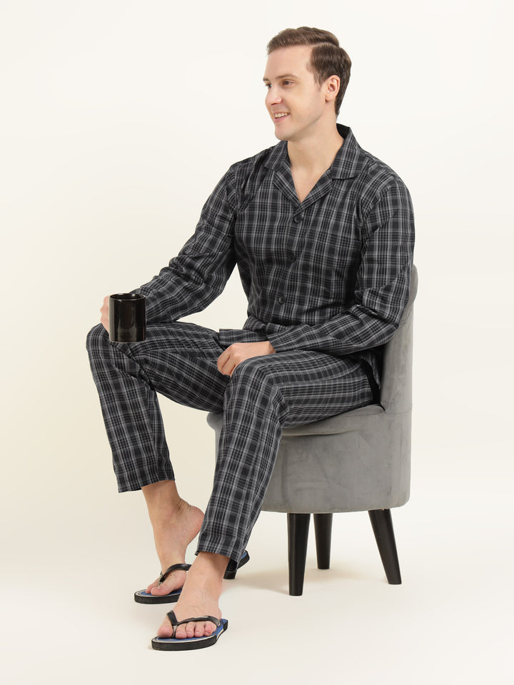 Men Black & Grey Checked Pure Cotton Relaxed Fit Casual Night Suit
