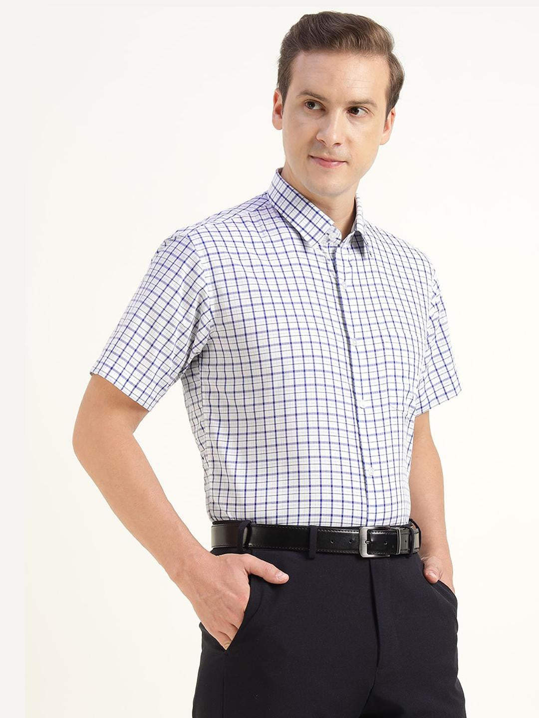 Men White & Blue Checked Pure Cotton Slim Fit Formal Shirt