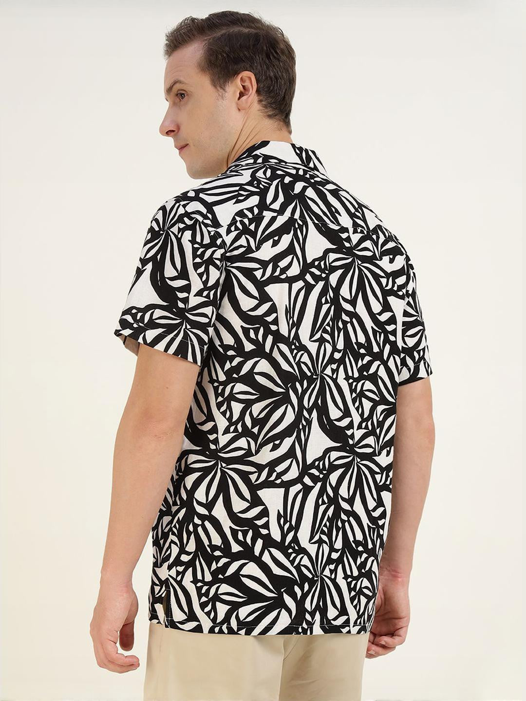 Men White & Black Printed Linen Blend Relaxed Fit Casual Shirt