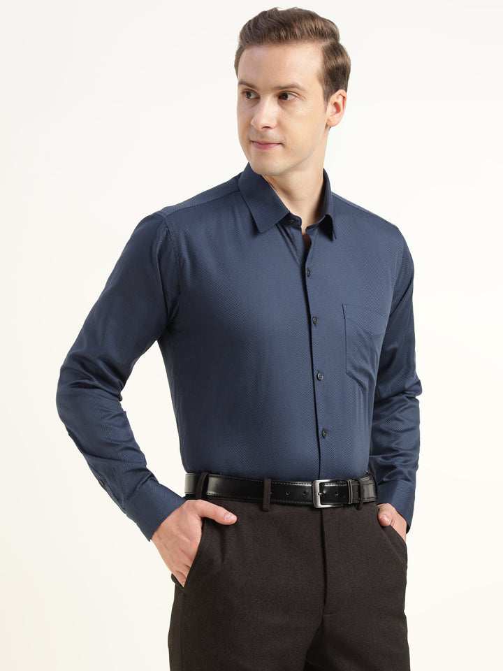 Men Navy Blue Solid Cotton Elastene Slim Fit Party Shirt