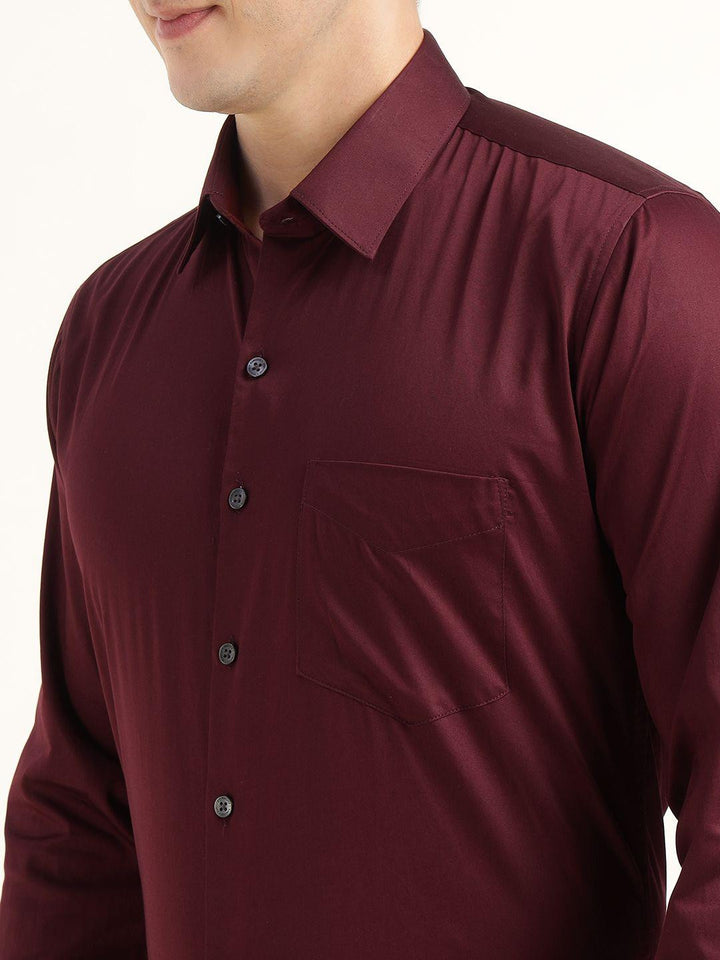 Men Burgundy Solid Pure Cotton Slim Fit Party Shirt