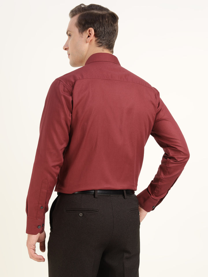 Men Maroon Solid Cotton Elastene Slim Fit Party Shirt
