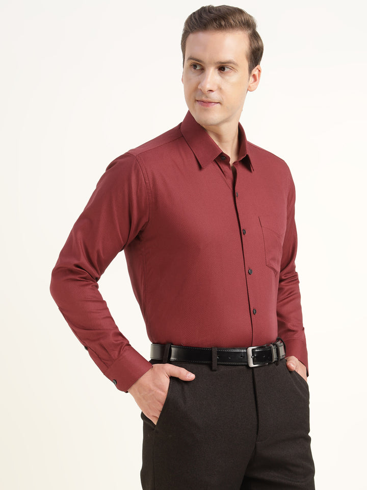 Men Maroon Solid Cotton Elastene Slim Fit Party Shirt