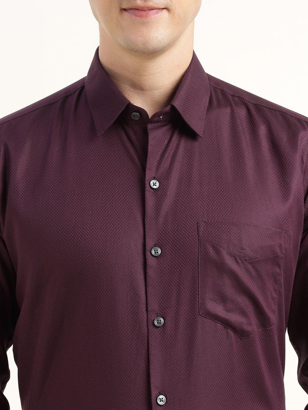 Men Burgundy Solid Pure Cotton Slim Fit Party Shirt