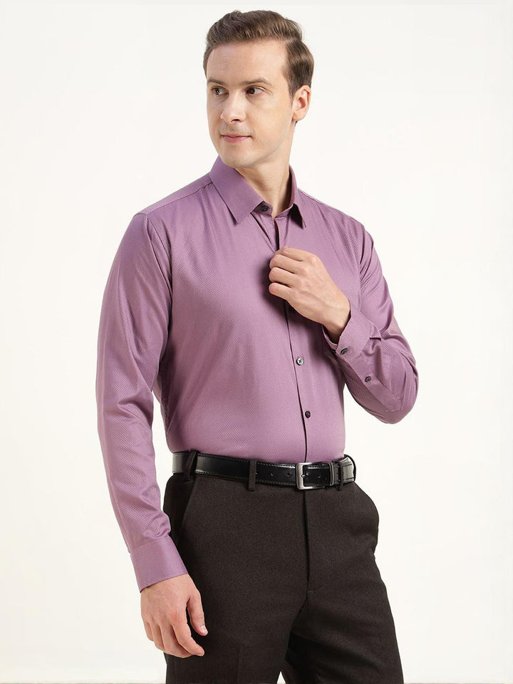 Men Mauve Solid Pure Cotton Slim Fit Party Shirt