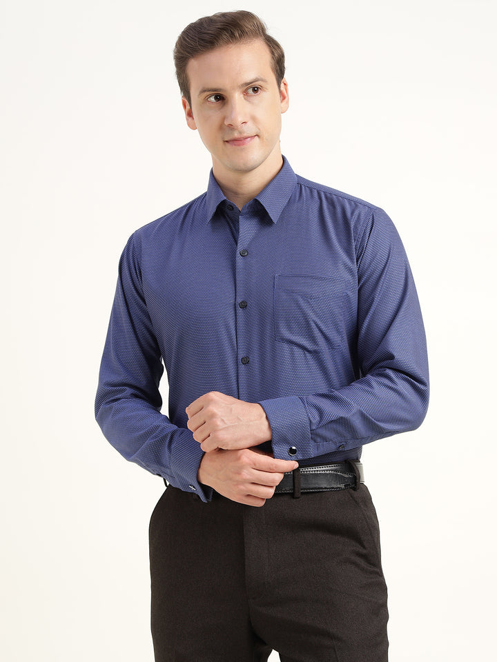Men Blue Solid Pure Cotton Slim Fit Formal Shirt