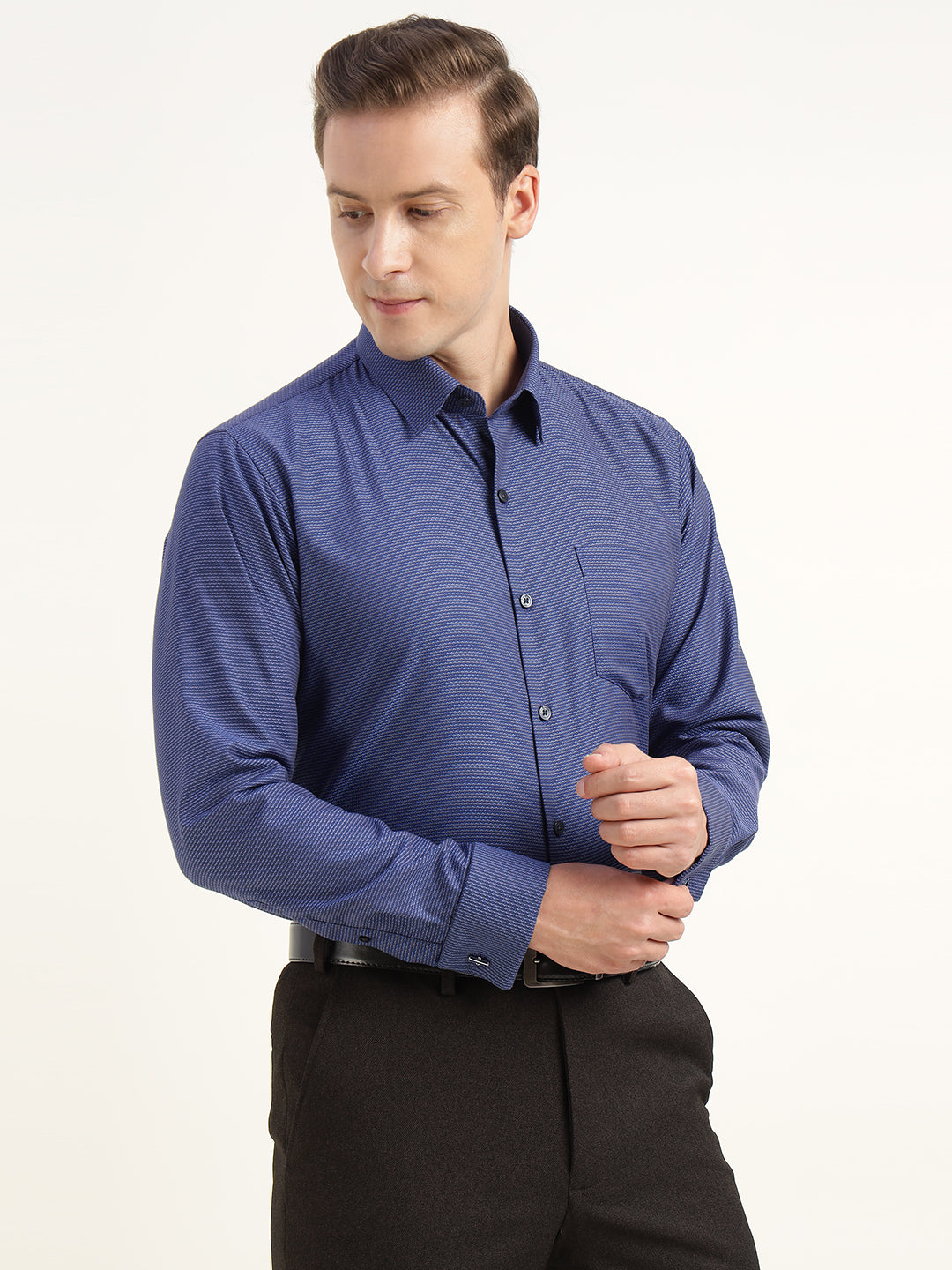 Men Blue Solid Pure Cotton Slim Fit Formal Shirt