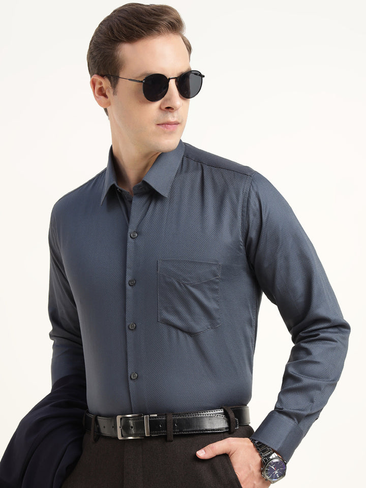 Men Dark Grey Solid Pure Cotton Slim Fit Party Shirt