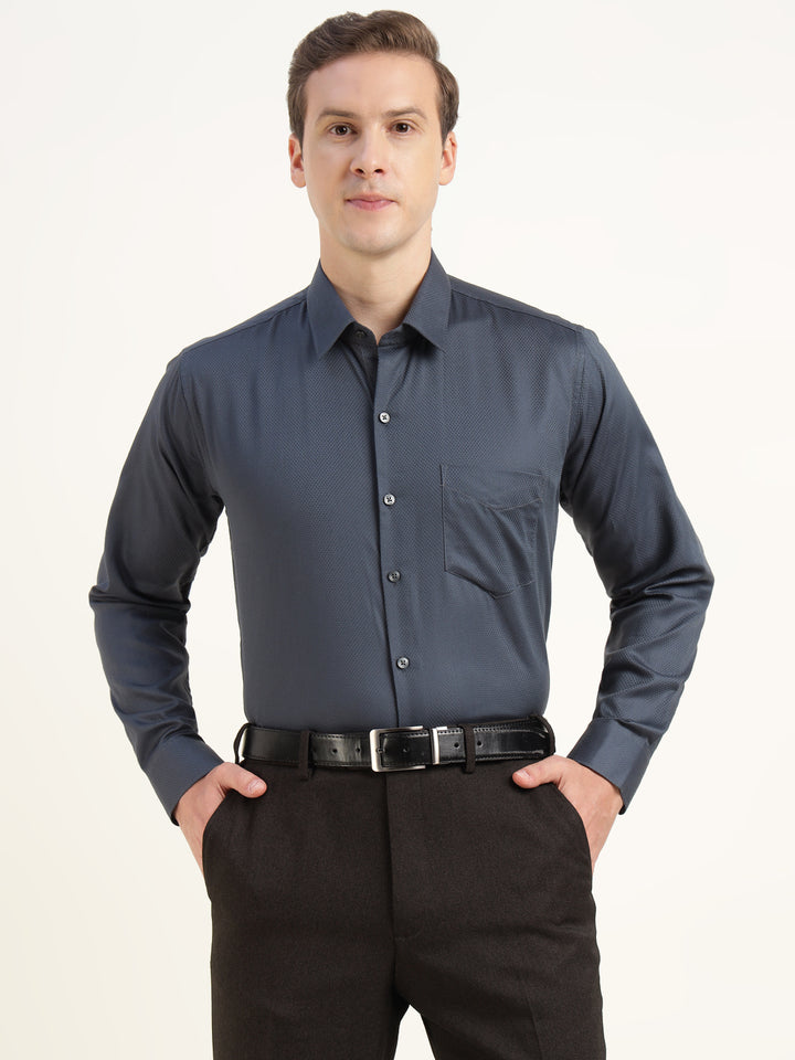 Men Dark Grey Solid Pure Cotton Slim Fit Party Shirt