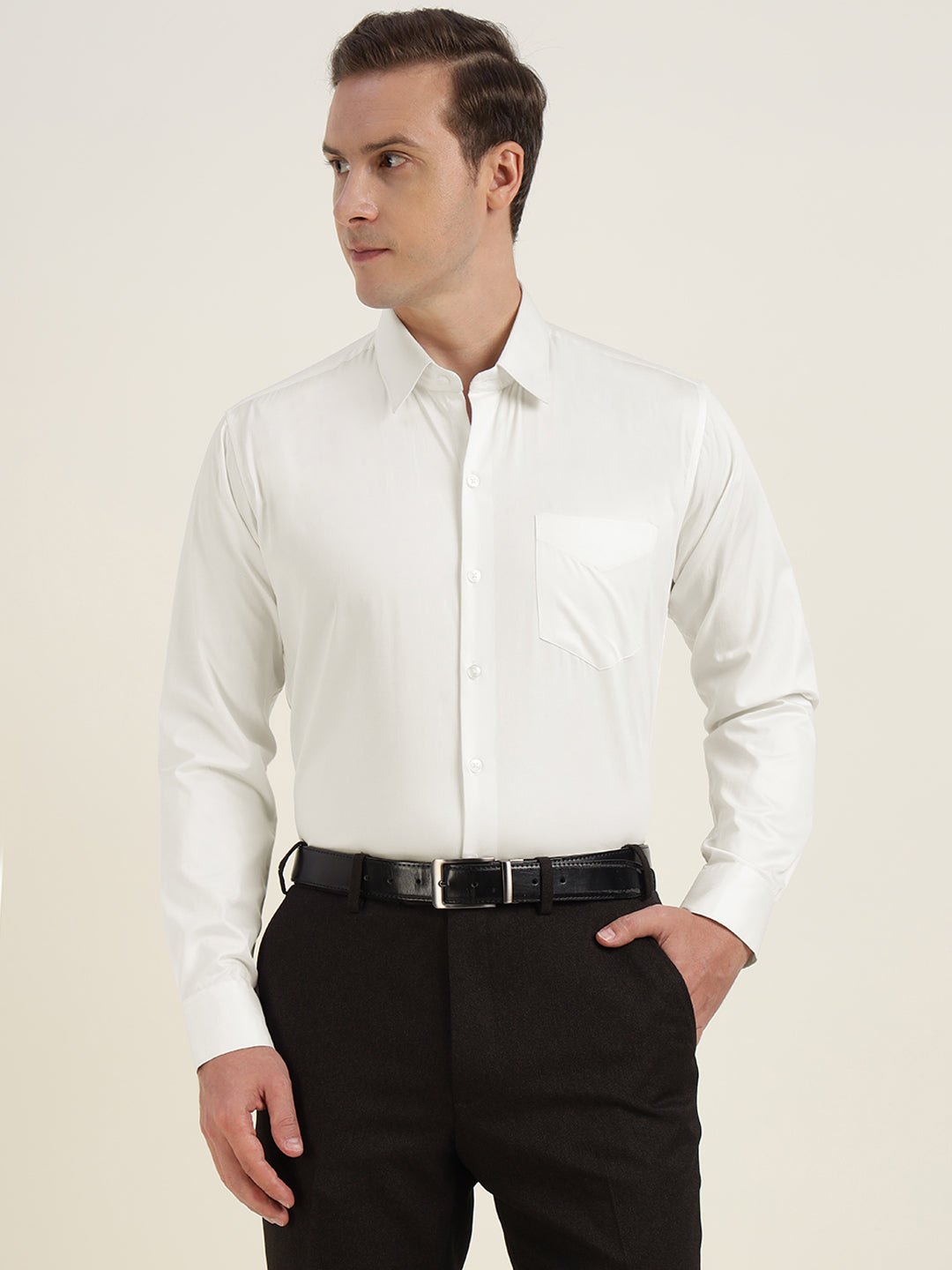 Men White Solid Pure Cotton Slim Fit Formal Shirt