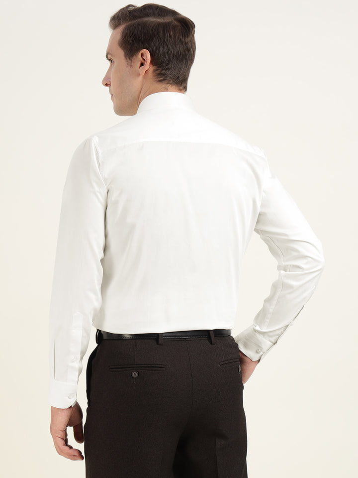 Men White Solid Pure Cotton Slim Fit Formal Shirt
