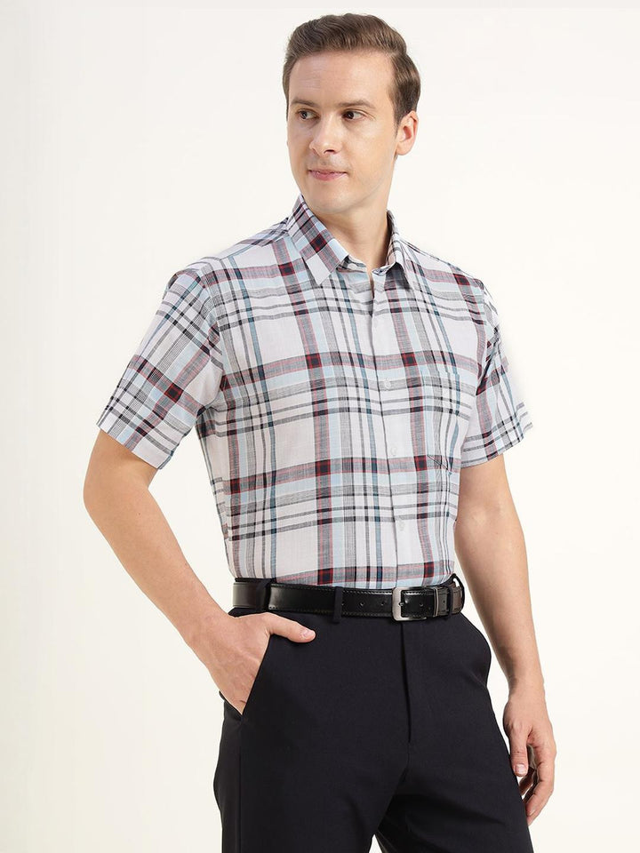 Men White & Blue Checked Pure Cotton Slim Fit Formal Shirt