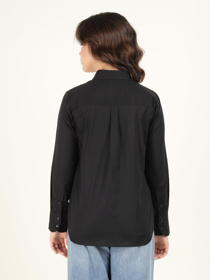 Women Black Solid Pure Cotton Relaxed Fit Casual Shirt