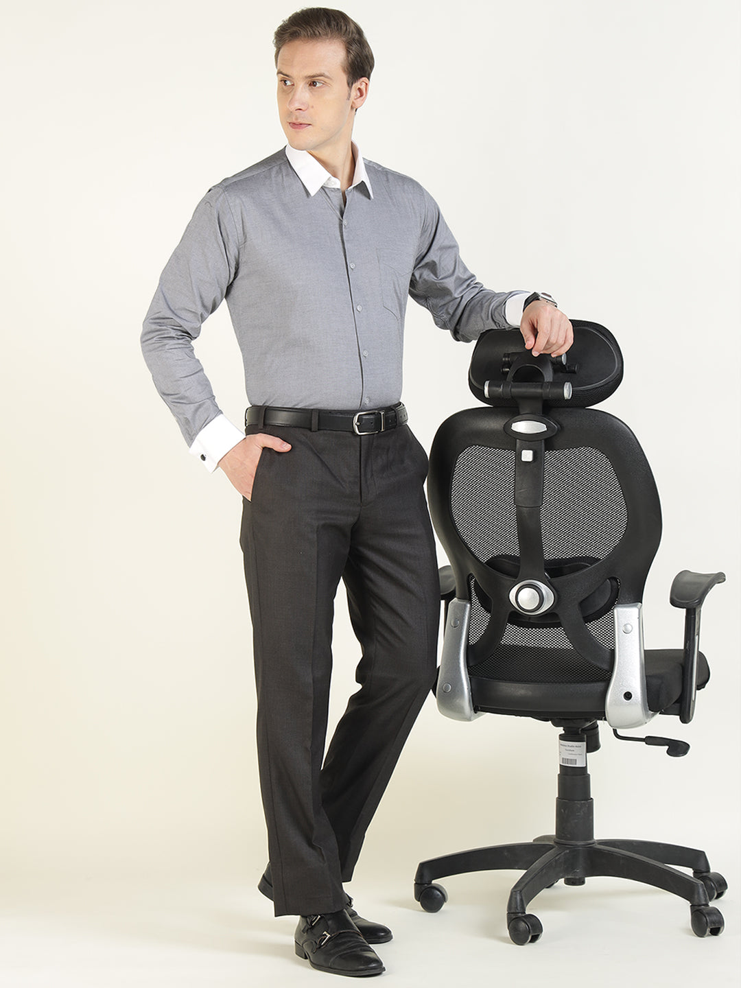 Men Grey Solid Pure Cotton Slim Fit Formal Shirt