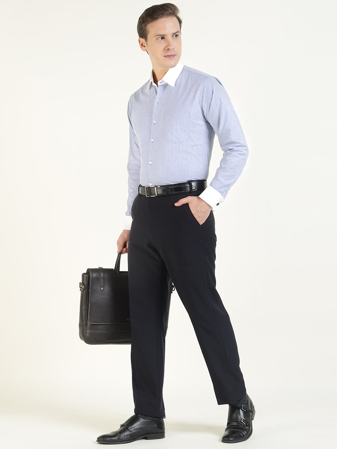 Men Blue & White Striped Cotton Elastene Slim Fit Formal Shirt