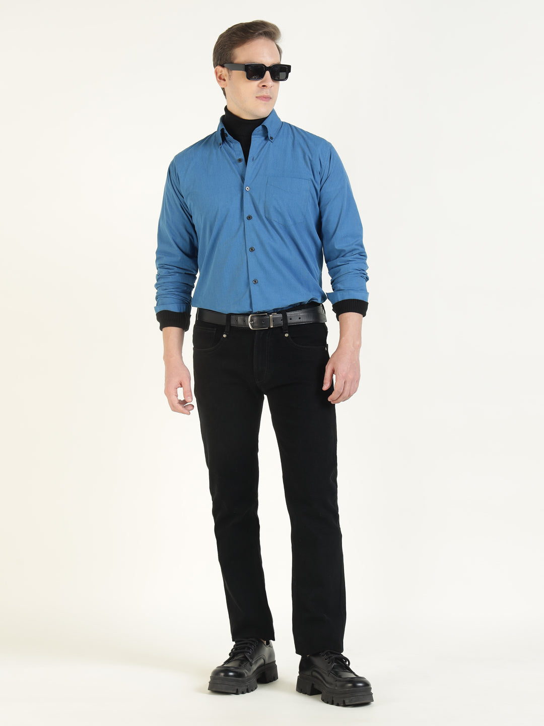 Hancock Men Blue Solid Pure Cotton Slim Fit Casual Shirt