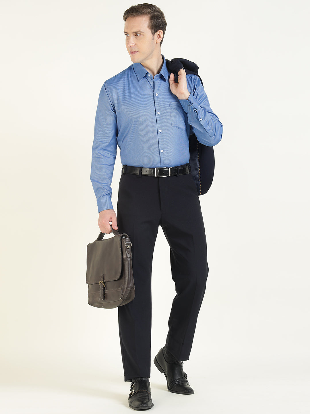 Men Blue Solid Pure Cotton Slim Fit Formal Shirt