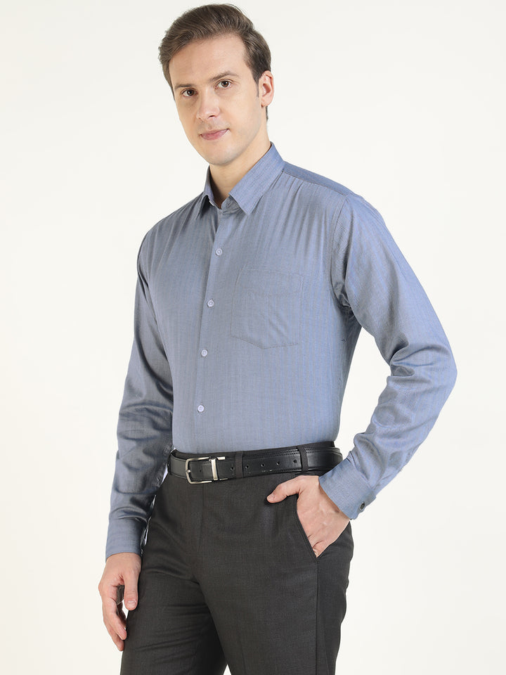 Men Blue Solid Pure Cotton Slim Fit Formal Shirt