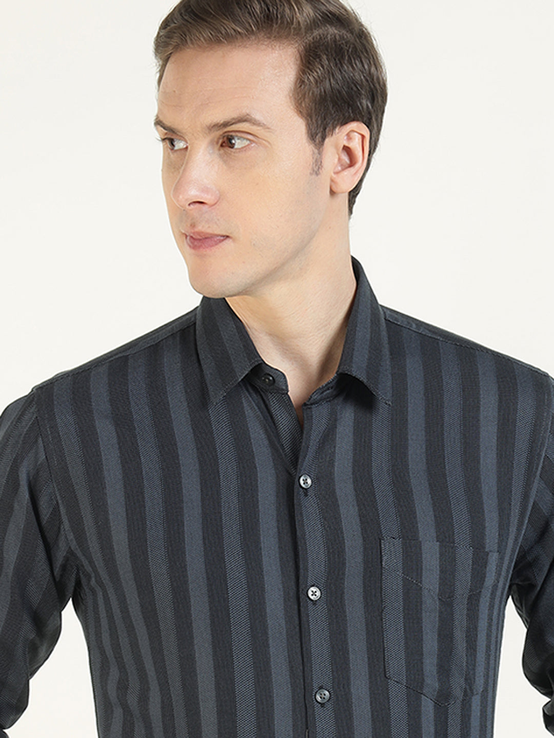 Men Charcoal & Black Solid Pure Cotton Slim Fit Formal Shirt