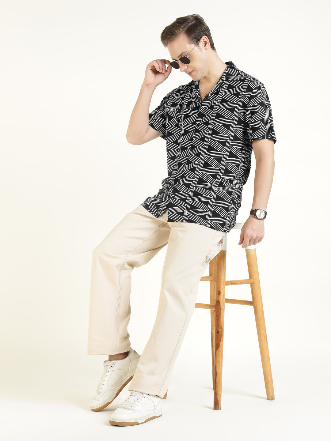 Hancock Men Black Printed Viscose Rayon Relaxed Fit Casual Shirt
