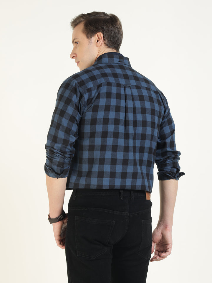 Hancock Men Blue & Navy Blue Checked Pure Cotton Slim Fit Casual Shirt