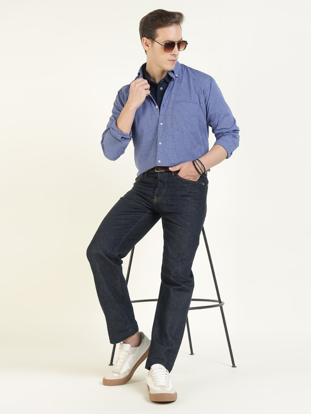 Hancock Men Blue & White Checked Pure Cotton Slim Fit Casual Shirt