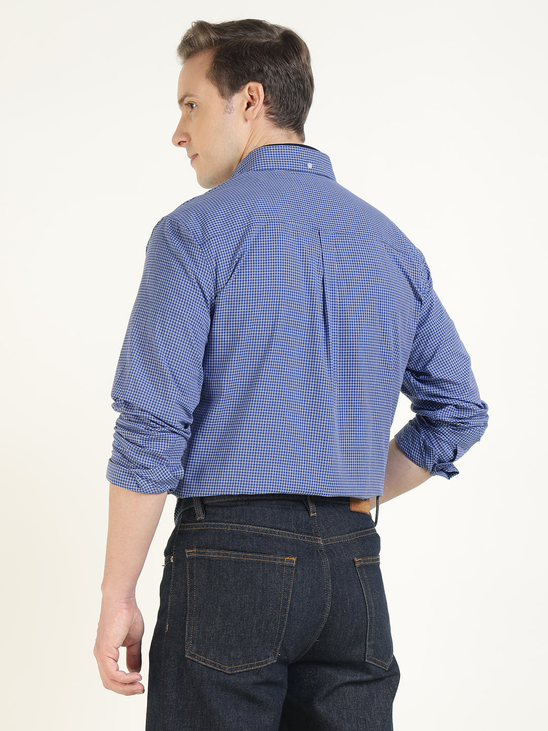 Hancock Men Blue & White Checked Pure Cotton Slim Fit Casual Shirt