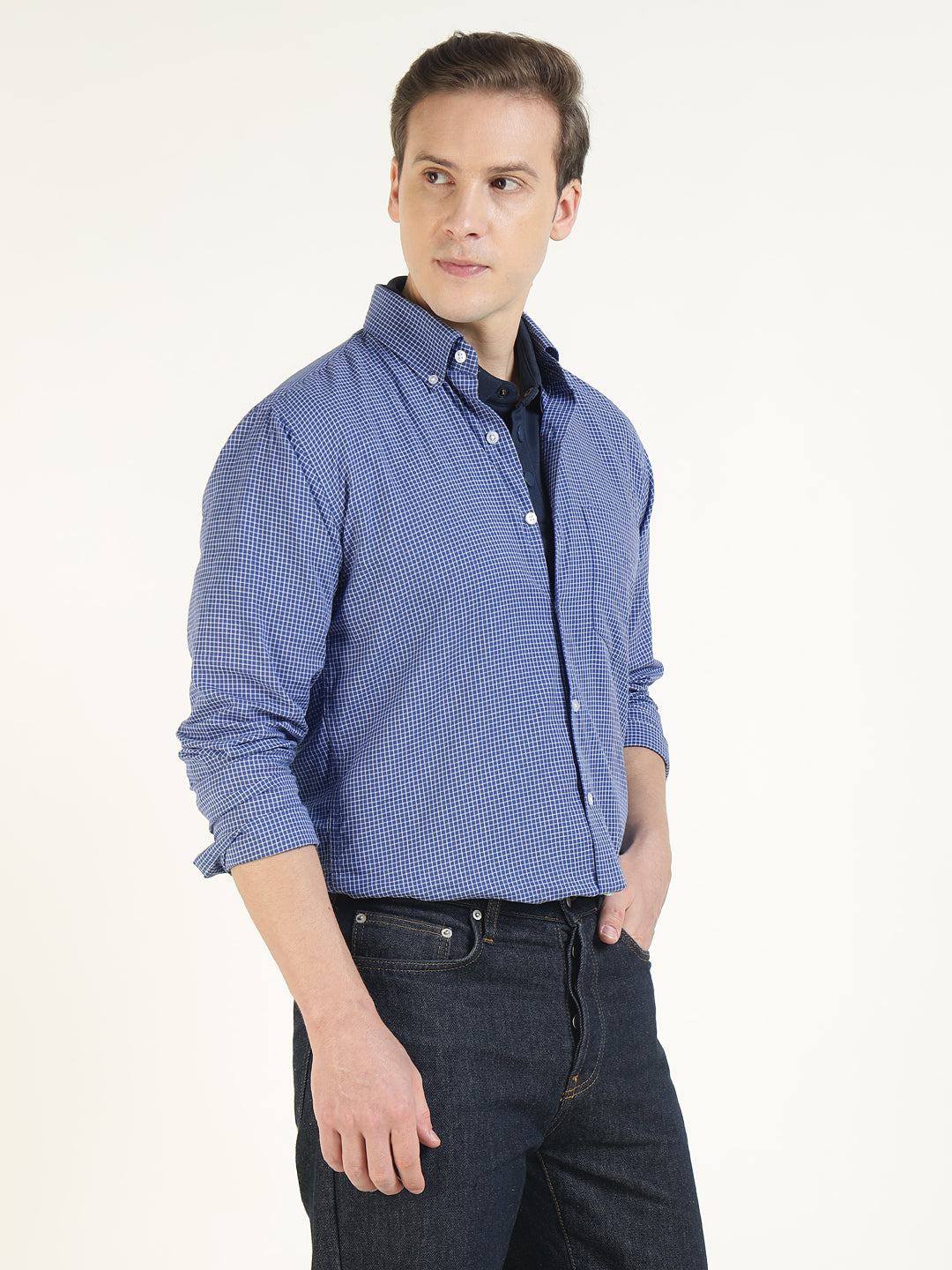 Hancock Men Blue & White Checked Pure Cotton Slim Fit Casual Shirt