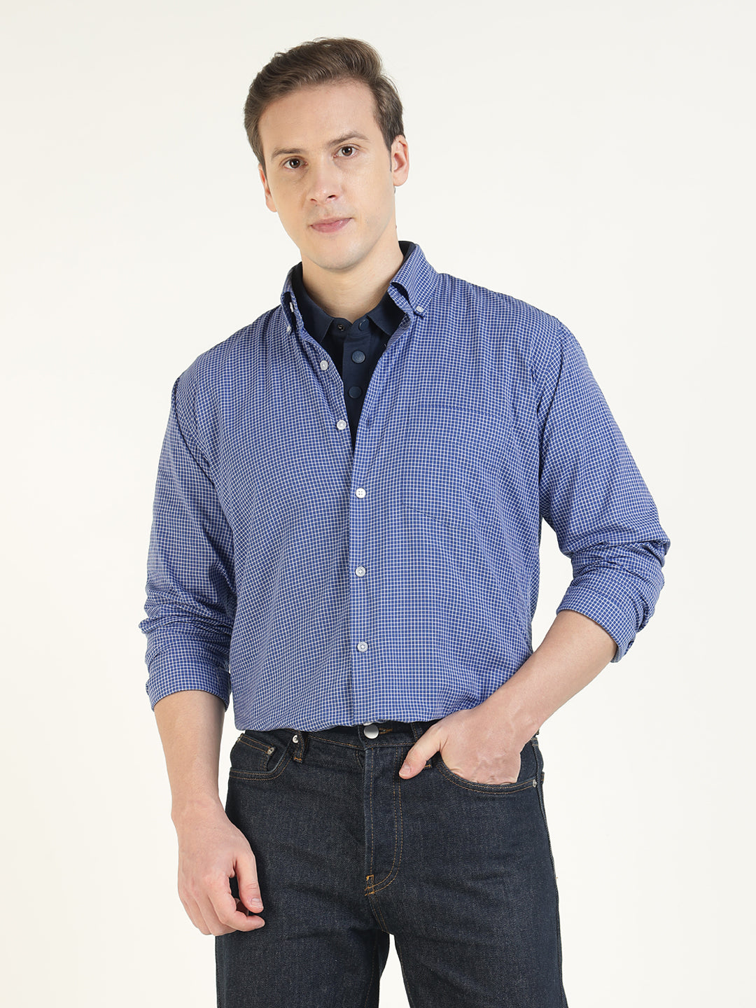 Hancock Men Blue & White Checked Pure Cotton Slim Fit Casual Shirt