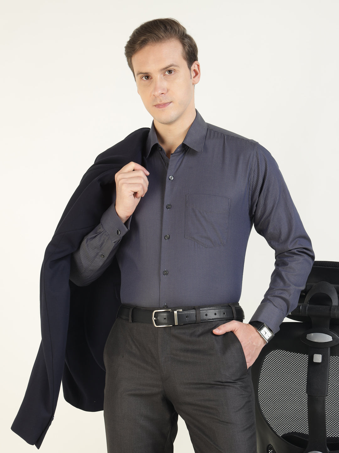 Men Navy Blue & Grey Striped Pure Cotton Slim Fit Formal Shirt