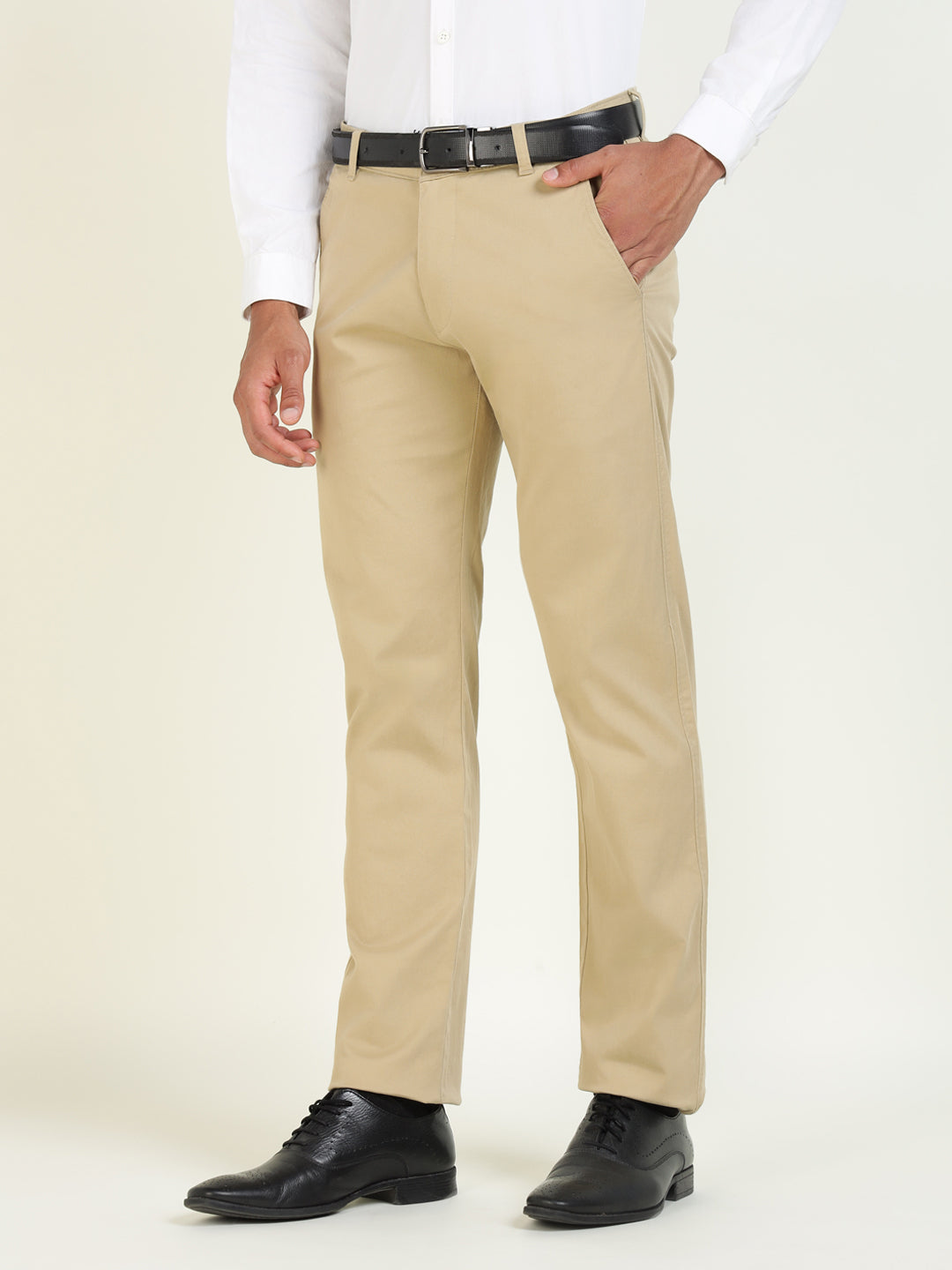 Men Khaki Solid Cotton Elastane Slim Fit Formal Trouser