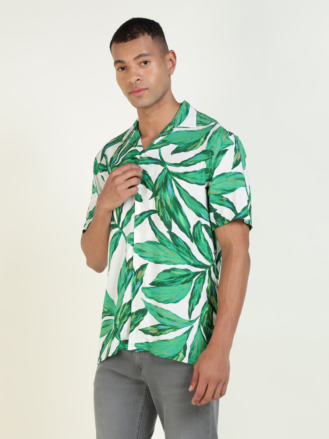 Hancock Men White & Green Printed Viscose Rayon Relaxed Fit Casual Shirt