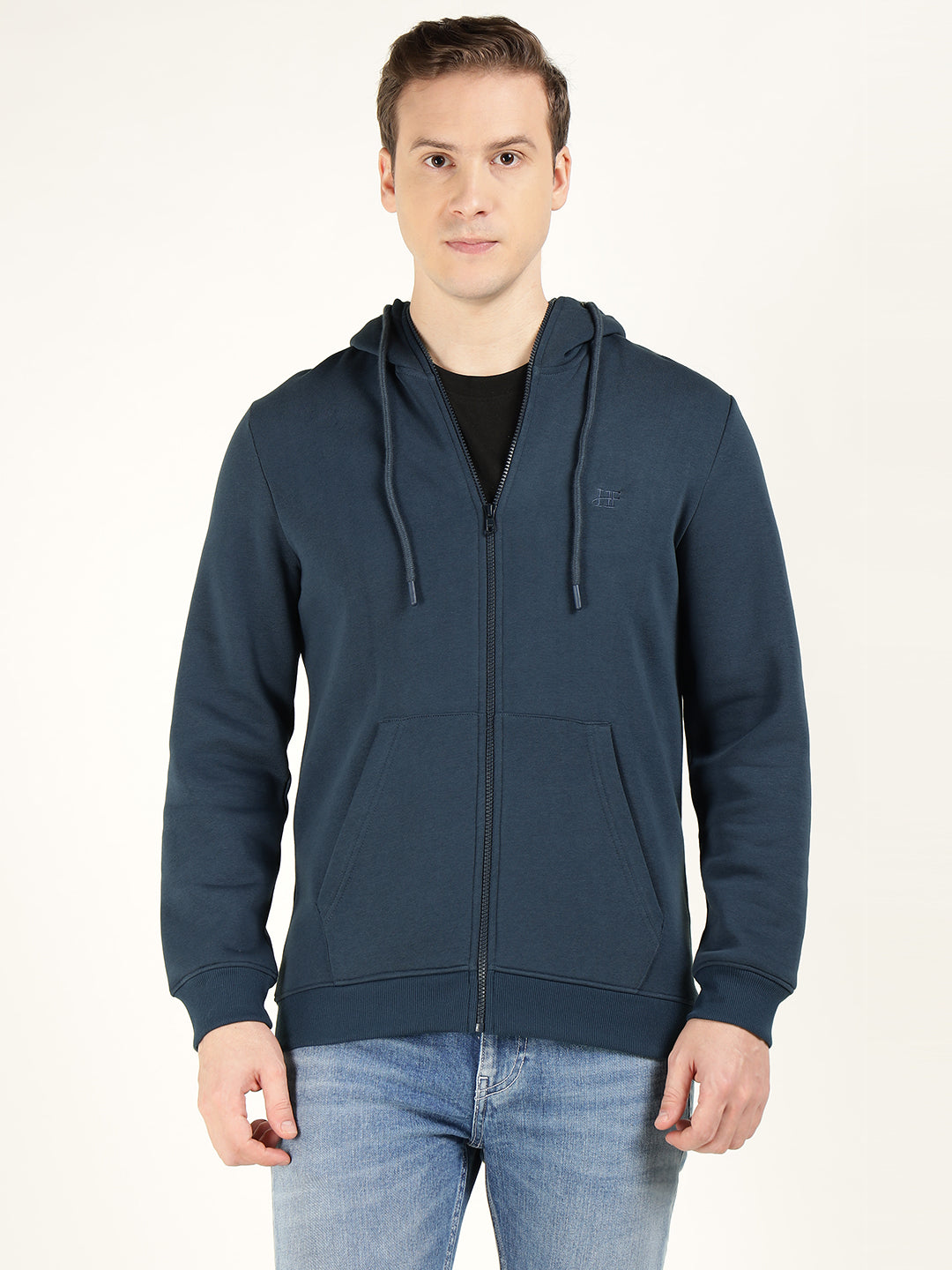 Men Navy Blue Solid Cotton Rich Regular Fit Casual Sweatshirt