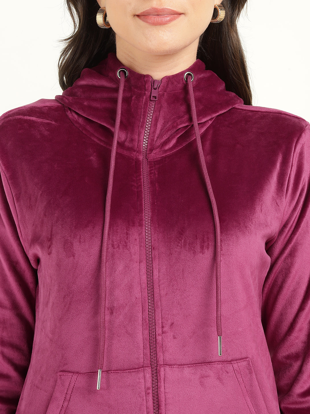 Women Magenta Solid Velvet And Polyester Regular Fit Casual Sweatshirt