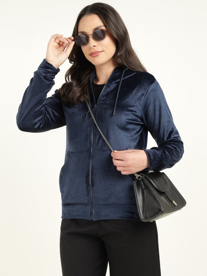 Women Navy Blue Solid Velvet And Polyester Regular Fit Casual Sweatshirt