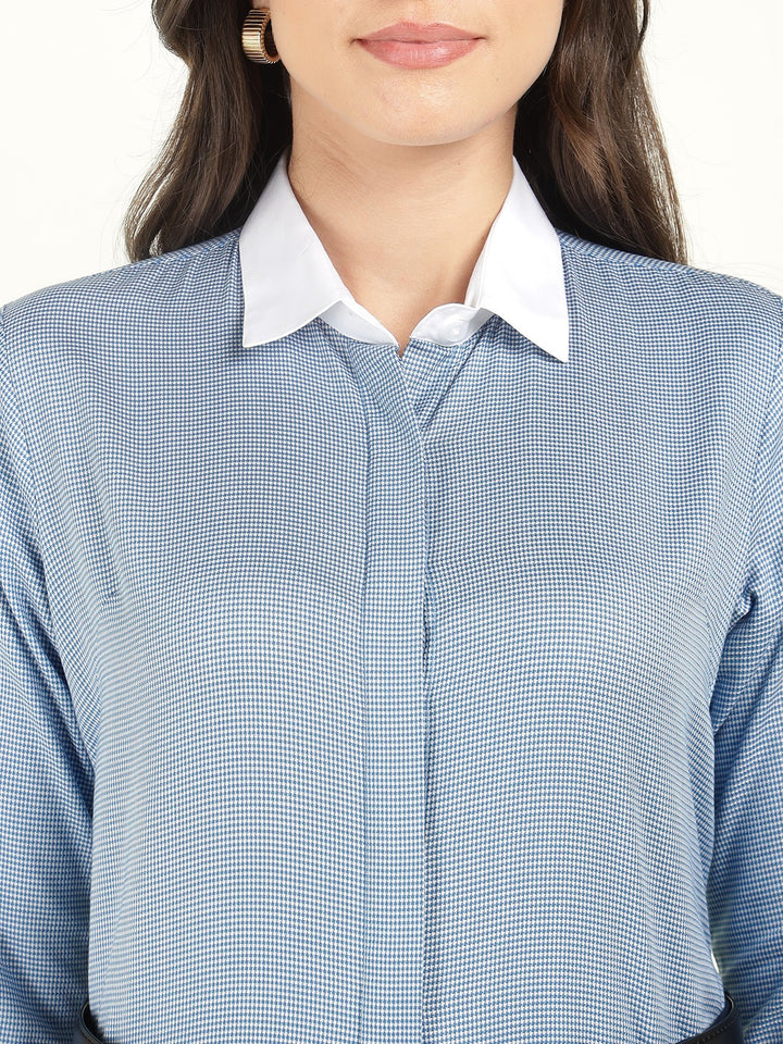 Women White & Blue Solid Pure Cotton Regular Fit Formal Shirt