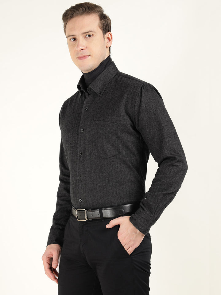 Hancock Men Dark Grey Solid Pure Cotton Slim Fit Formal Shirt