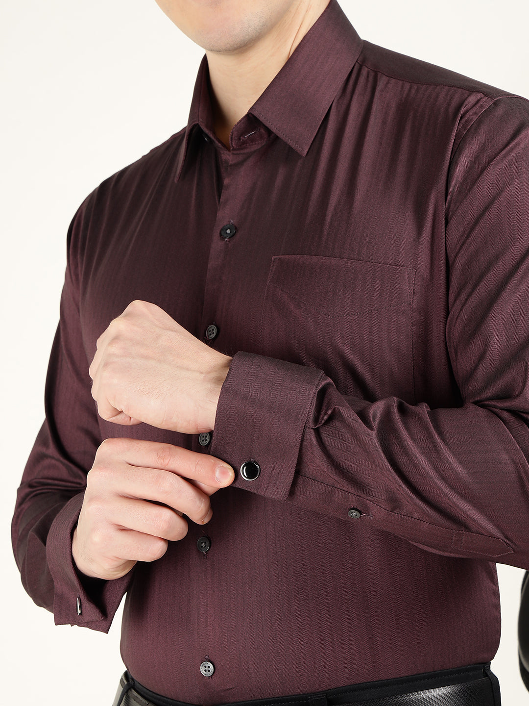 Men Maroon Solid Pure Cotton Slim Fit Formal Shirt
