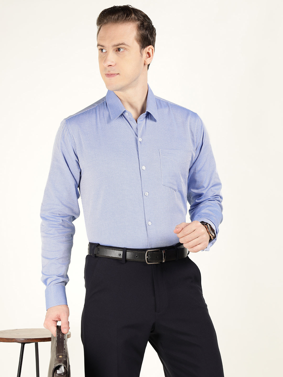 Men Blue Solid Pure Cotton Slim Fit Formal Shirt