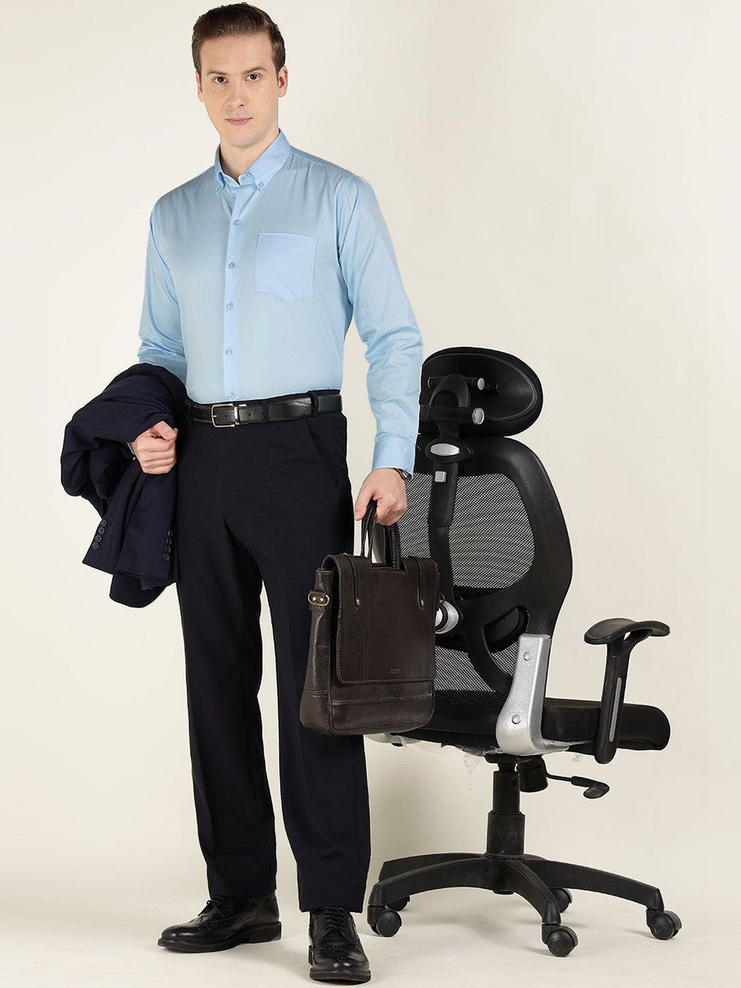 Men Blue Solid Pure Cotton Slim Fit Formal Shirt