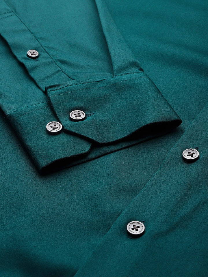 Men Dark Green Solid Cotton Elastane Blend Slim Fit Formal Shirt